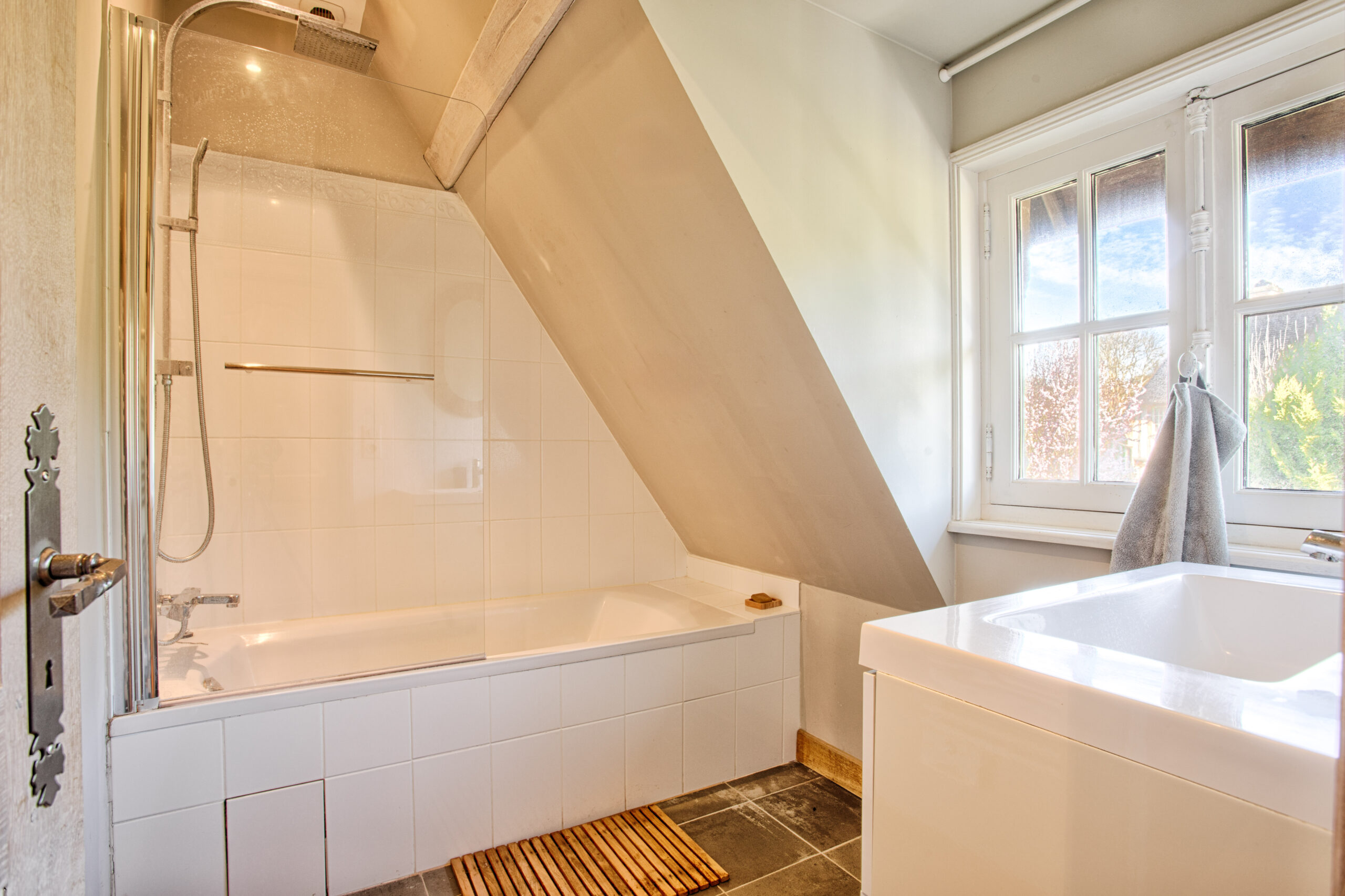 Salle de bain 2 chambre 2