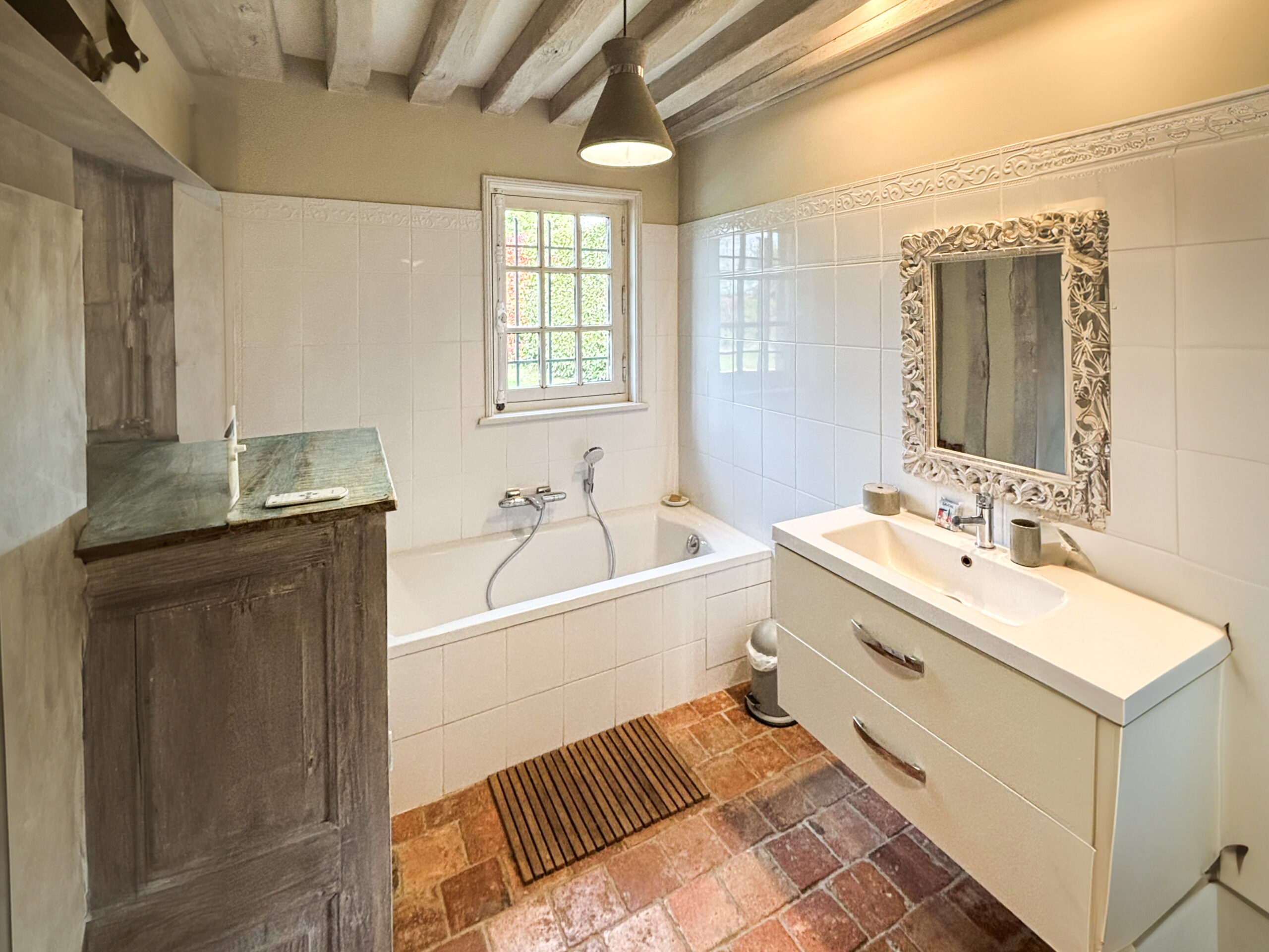 Salle de bain 1 chambre 1