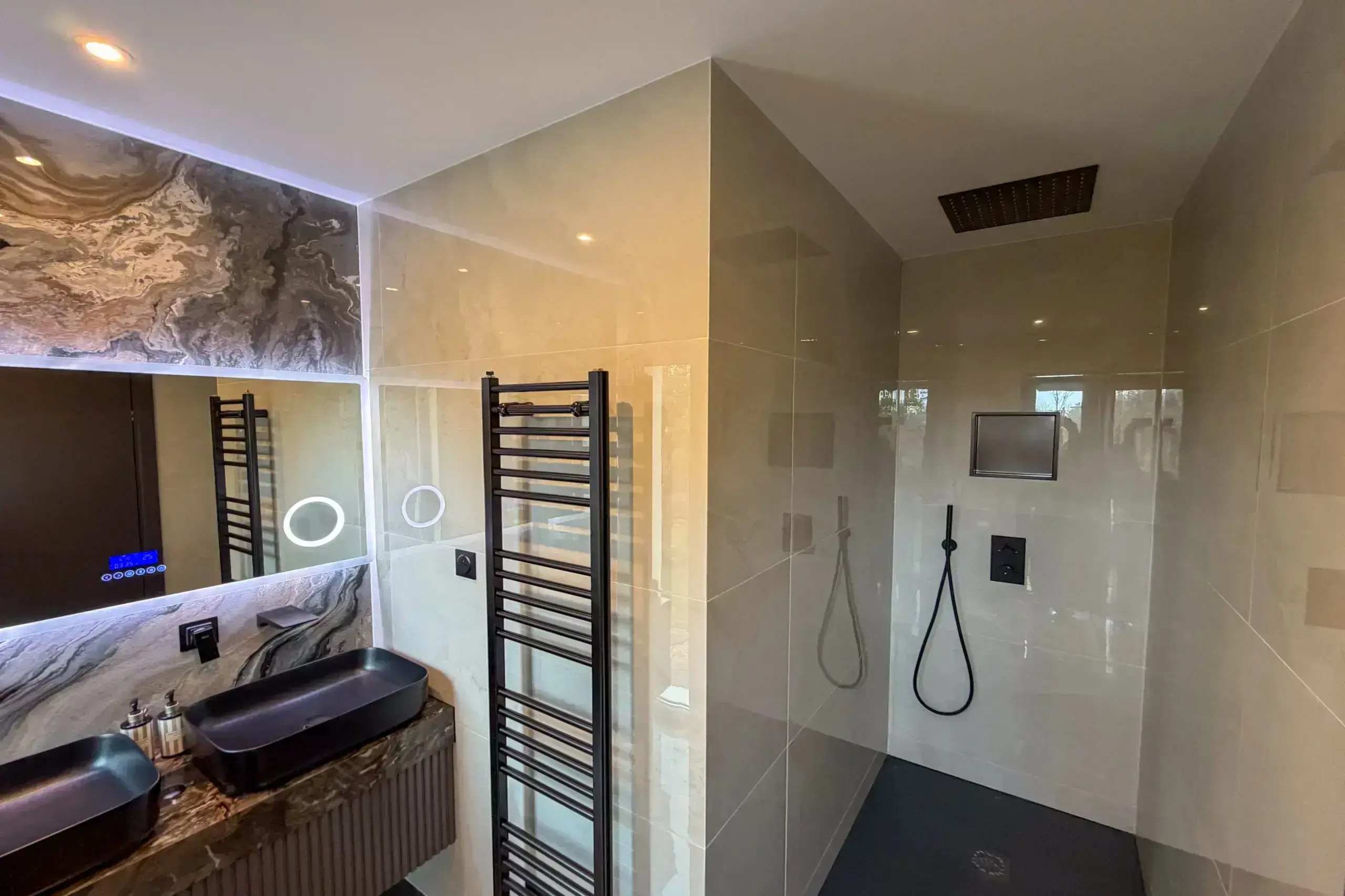 Salle de bain 1